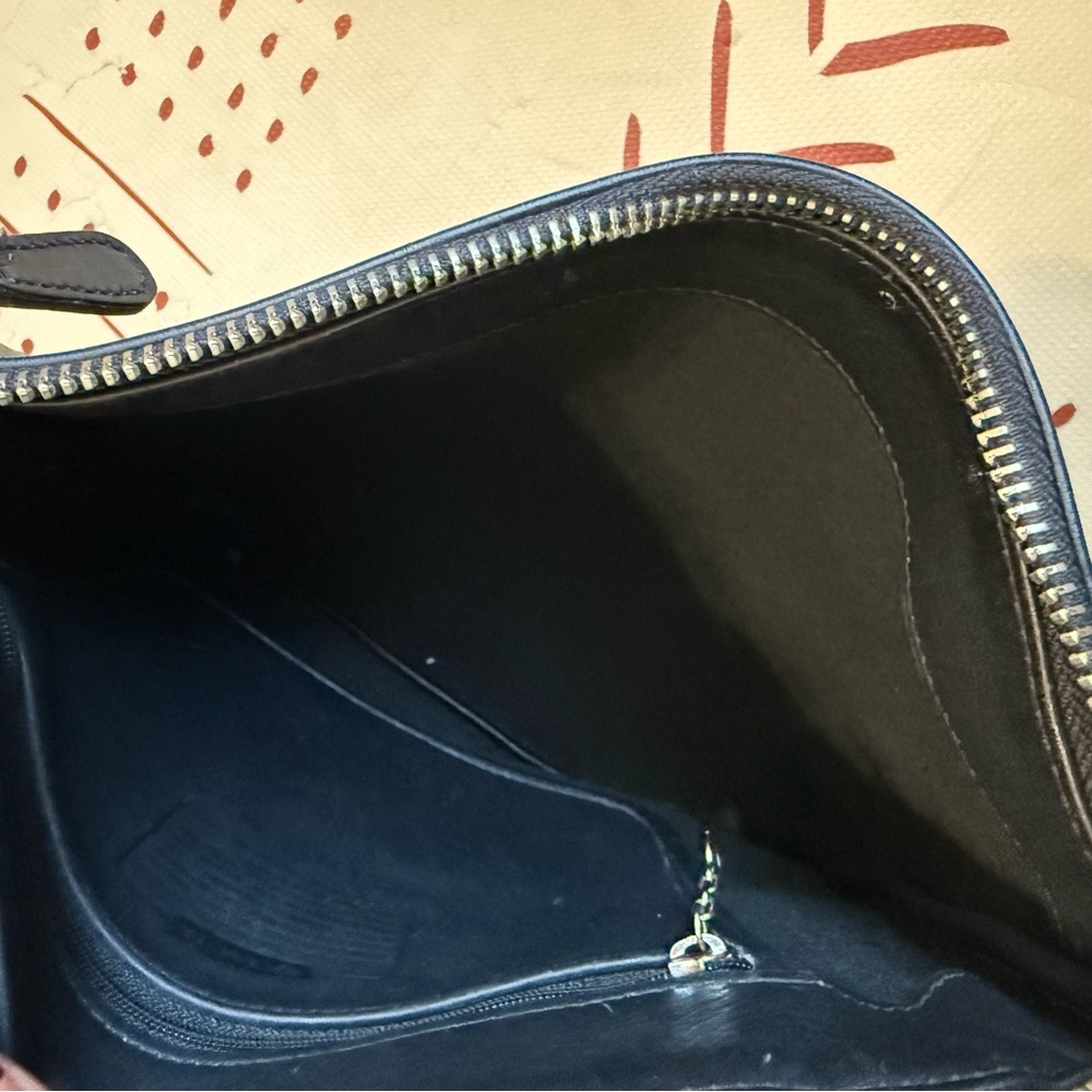 Vintage Coach 9457 Chelsea Slim Crossbody Purse Black Leather - Picture 9 of 9